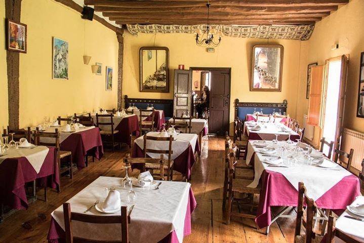 Casa Rural Restaurante Casino Munilla Exterior foto